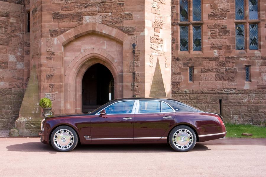  Bentley Mulsanne Diamond Jubilee Edition 2012 года  (фото 3 из 30)
